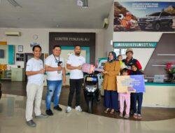 Program Test Drive BahAgya Kalla Toyota Mamuju, Warga Kalukku Terima Hadiah Sepeda Motor