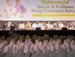 Puluhan Kiai Khos NU dan Ribuan Santri Deklarasi Dukung Prabowo untuk 2024