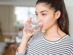 Apa Tanda Jika Kita Haus Terus-Menerus meski Sudah Cukup Minum, Ini Penjelasannya