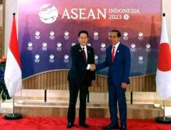 Jokowi Sebut China, Jepang, dan Korea Dukung Penuh Eksosistem EV ASEAN