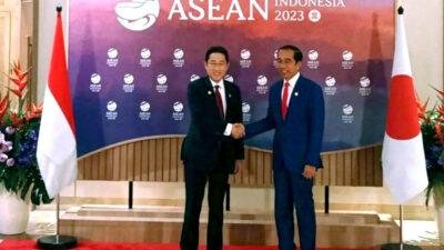 Jokowi Sebut China, Jepang, dan Korea Dukung Penuh Eksosistem EV ASEAN