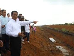 Mentan Amran Menargetkan Optimasi Lahan Rawa dengan Menaikkan IP di Kabupaten OI