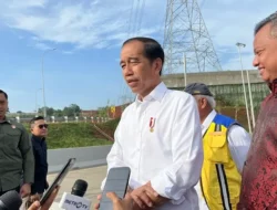 Respons Jokowi Soal Ganjar Beri Nilai 5 Kinerja Menhan saat Debat Capres