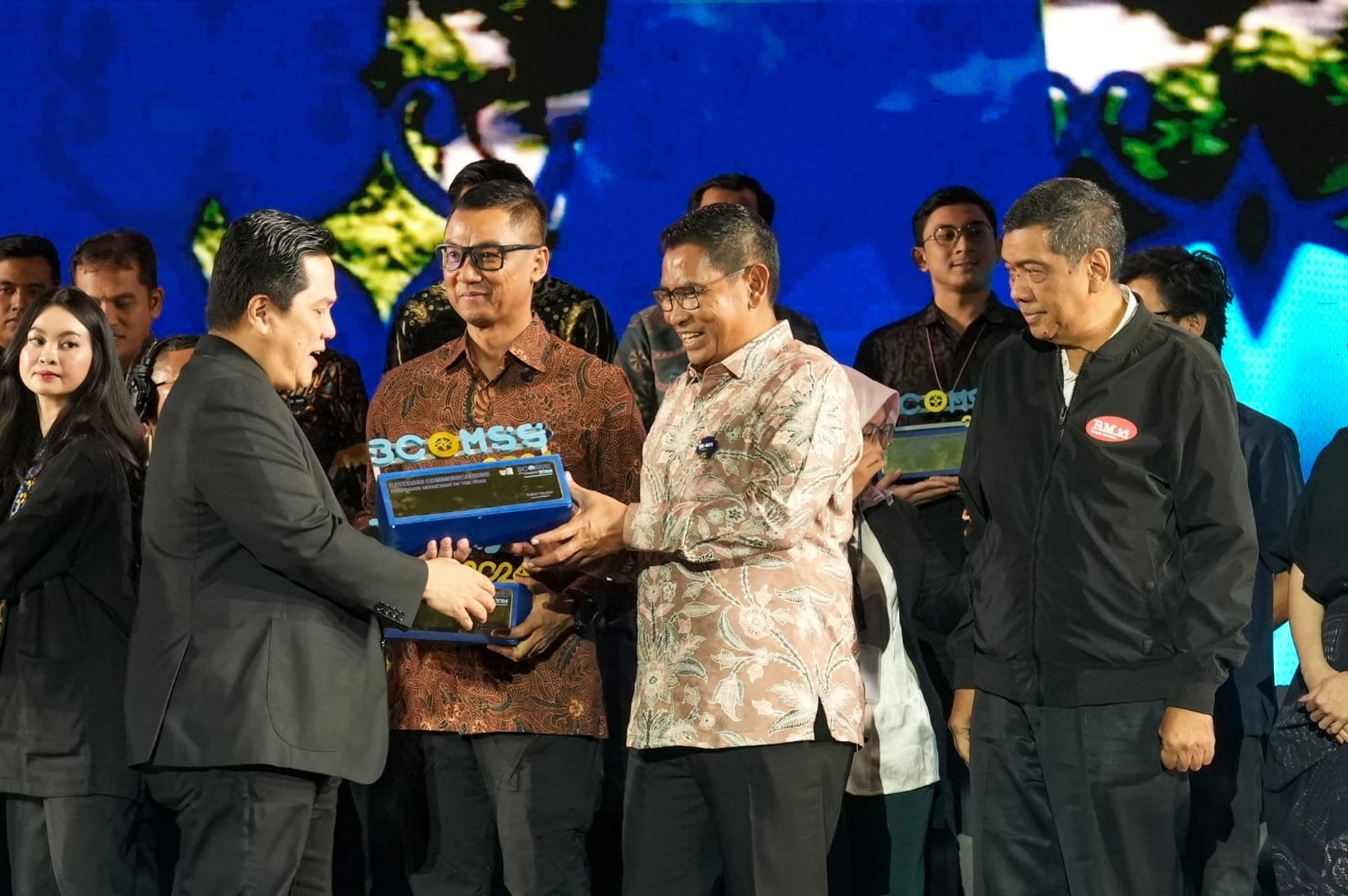 Dirut BRI Sunarso Dinobatkan Sebagai Best CEO Of Communication, BRI ...