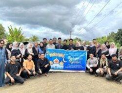 Alumni SMA/SMK 2013 Mamuju Berbagi Paket Bahan Pokok