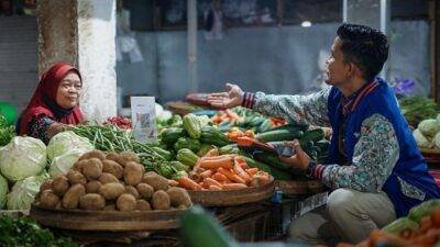 Cerita Penjual Ayam Kampung Terbantu Keberadaan Kredit Ultra Mikro Yang Disalurkan AgenBRILink