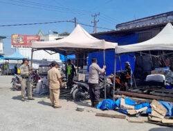 Aparat Gabungan Tertibkan PKL di Wonomulyo