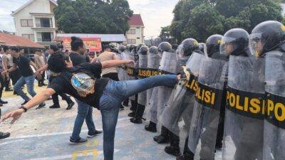 Hadapi Pilkada Serentak 2024, Polres Majene Latihan Sispamkota