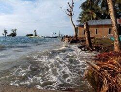 Bertahun-tahun Dihantam Abrasi, Permukiman Warga Diintai Banjir Rob