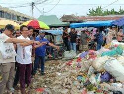 Blusukan di Pasar Sentral Pekkabata, DIGASKAN Janji Tuntaskan Sampah dan Perbaiki Tata Kelola Pasar