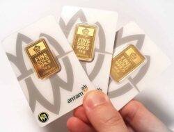 Harga Emas Antam 24 Desember 2024 Turun, Segini Harga Per Gram