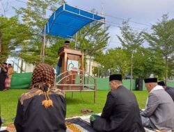 Salat Id di Lapangan Pancasila, Bupati Polman Ajak Warga Kolaborasi Atasi Sampah