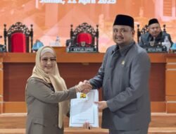 Pemkab Polman Serahkan Tiga Ranperda ke DPRD