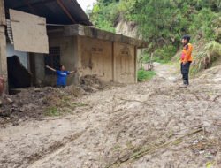 13 Rumah dan Empat Fasum di Mamasa Rusak Diterjang Longsor
