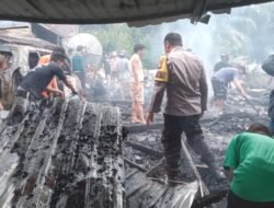 Kebakaran Dahsyat di Kakulasan, Mobil hingga Surat Penting Ludes