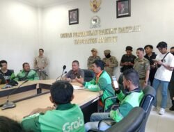 Puluhan Driver Ojol Geruduk DPRD Mamuju, Tuntut Tarif Adil dan Regulasi Jelas