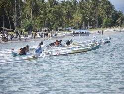 Meriahkan Festival Penyu 2025, Puluhan Perahu Nelayan Siap Berlomba