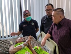 Wagub Sulbar dan Bupati Polman Jenguk Kapus Alu yang Diduga Korban Salah Tangkap saat Eksekusi Lahan di Campalagian